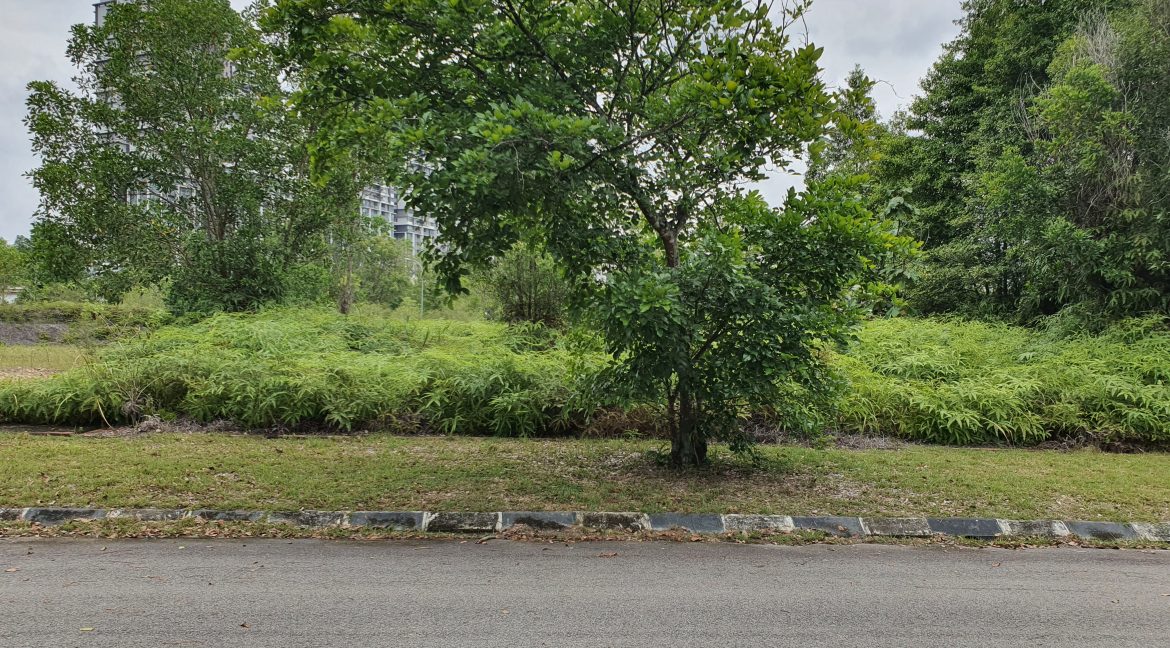 Bungalow Lot Bandar Bukit Mahkota Seksyen 9 Kajang