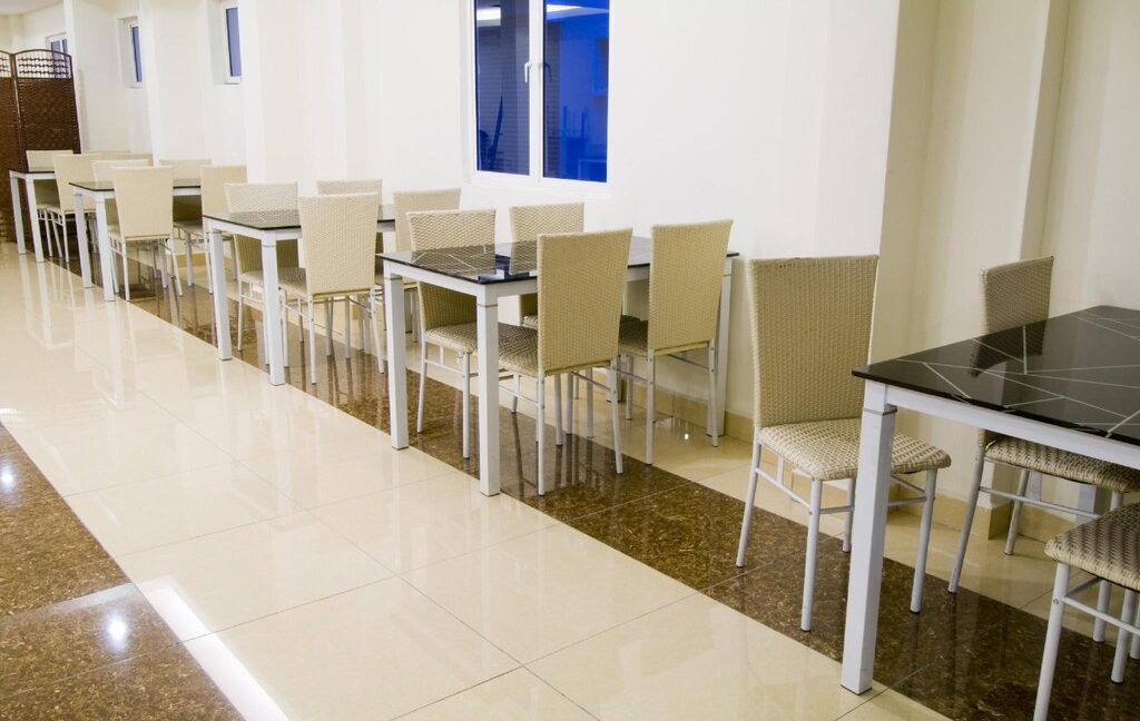 336862_120623151749558