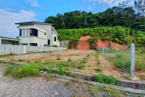 Tanah Jalan Semungkis Batu 14 Hulu Langat