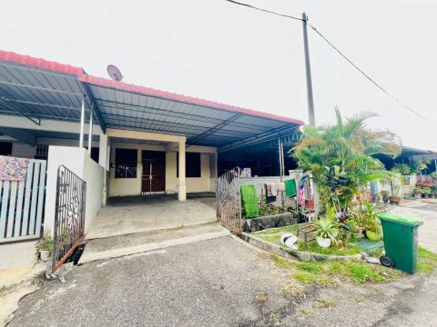 House Taman KelisaRia