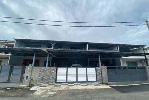 Bertam Putra Kepala Batas