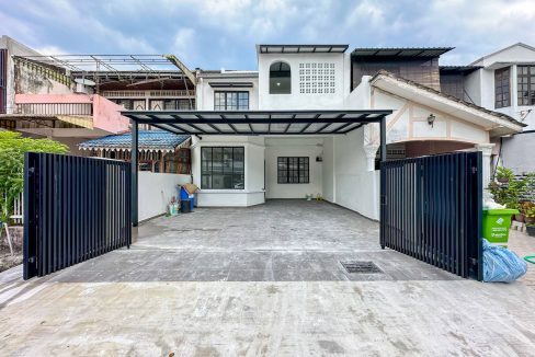 Jalan Pria Taman Maluri Cheras Ampang Selangor