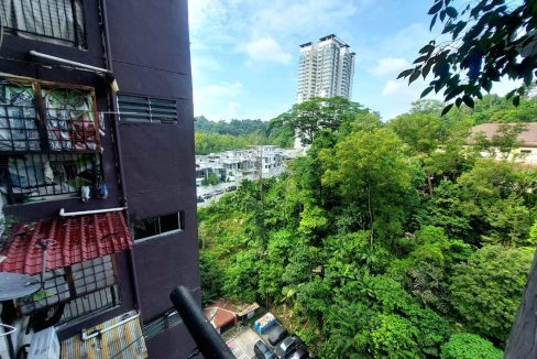 Kondo Rakyat Desa Pantai Pantai Dalam Kuala Lumpur