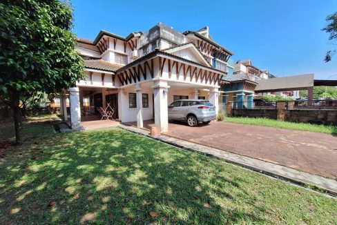 Jalan Kubah Bukit Jelutong Shah Alam