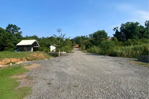 Banglo lot Sungai Merab