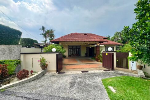 Bungalow Kampung Tunku Petaling Jaya