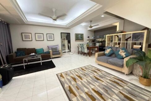 Kota Damansara Seksyen 8 Jalan Pekaka