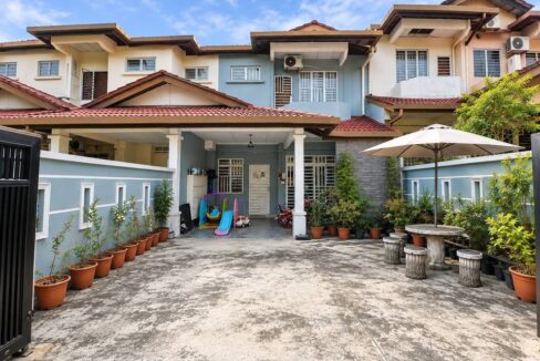 Taman Salak Perdana Sepang